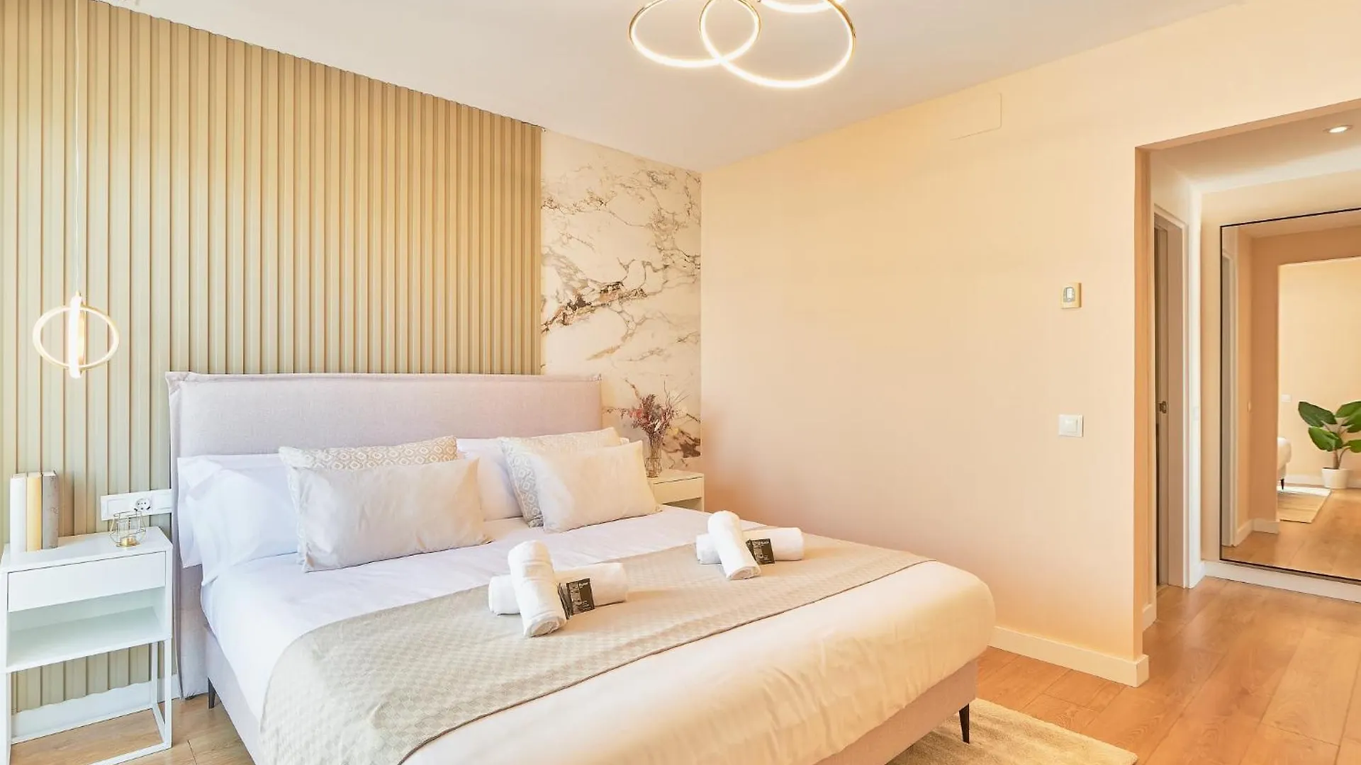 Vitania I Resort Penthouse With Jacuzzi 라칼라데미야스 0*,  스페인