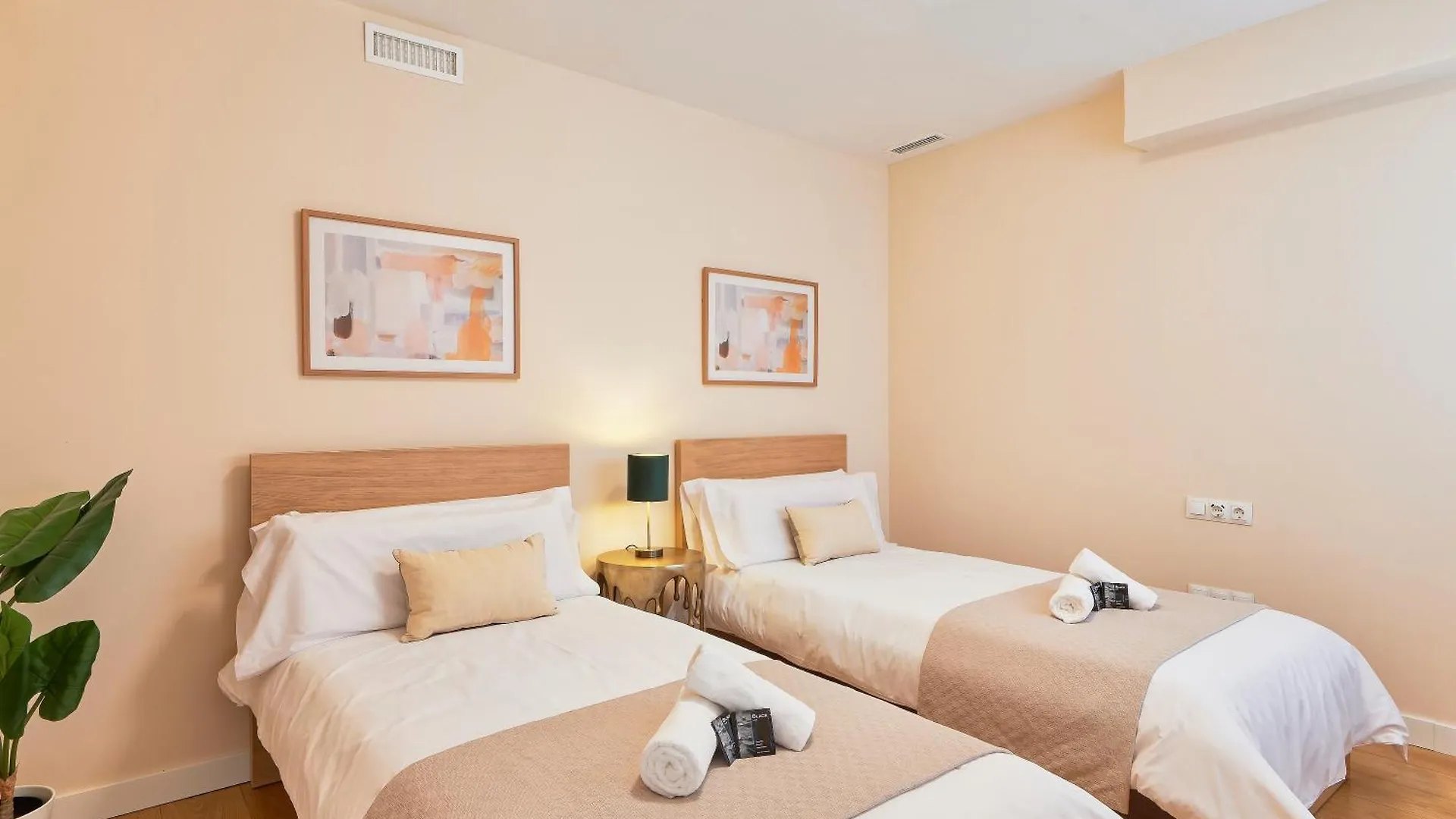 Vitania I Resort Penthouse With Jacuzzi 라칼라데미야스 스페인