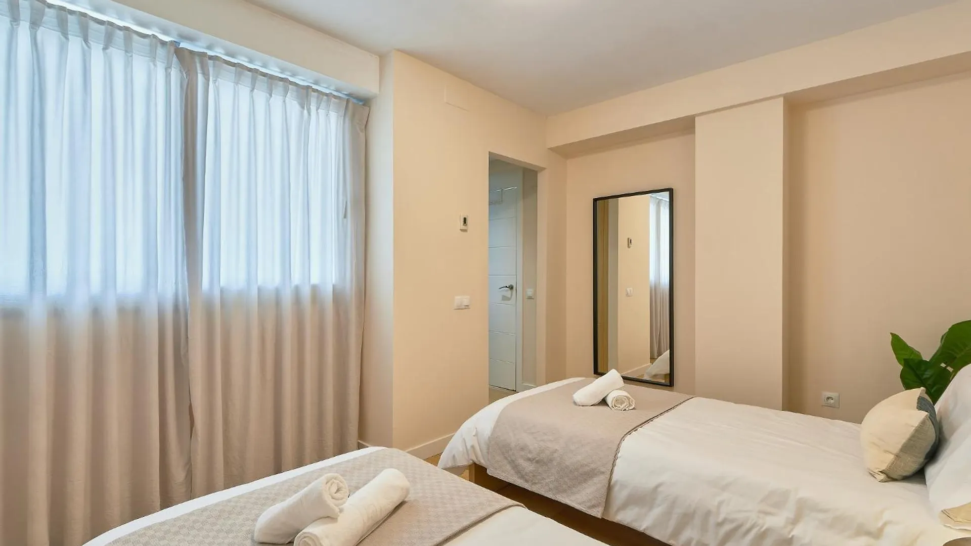 Vitania I Resort Penthouse With Jacuzzi La Cala De Mijas Spain