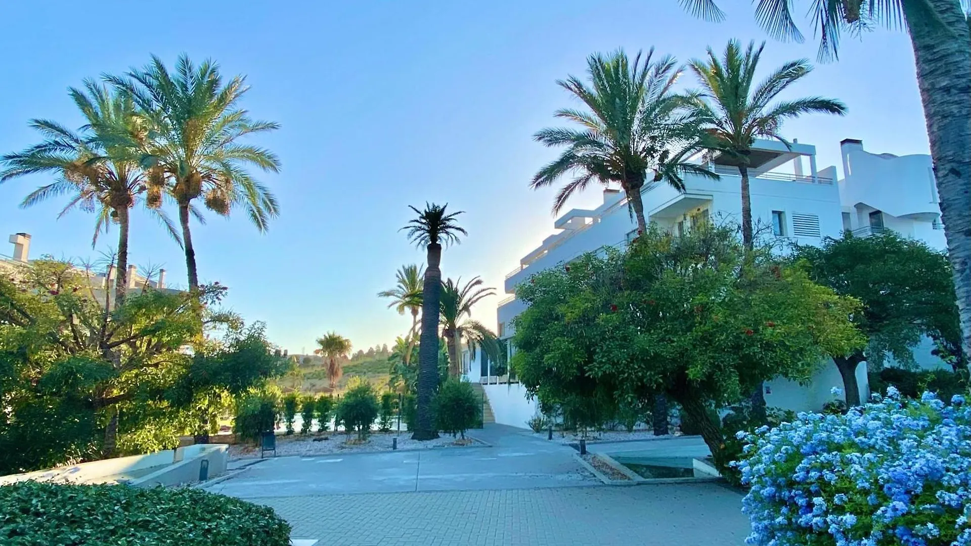 Vitania I Resort Penthouse With Jacuzzi La Cala De Mijas 0*,  Spain